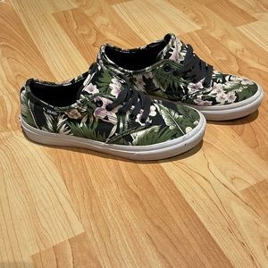 Floral print van shoes size 8 womens
